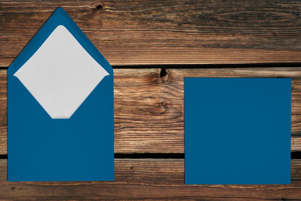 Briefhüllen mit Seidenfutter 164x164 mm Nassklebend Stahlblau gerippt 100 g/qm